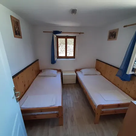 Robinzon House Kornati Semesterbostad