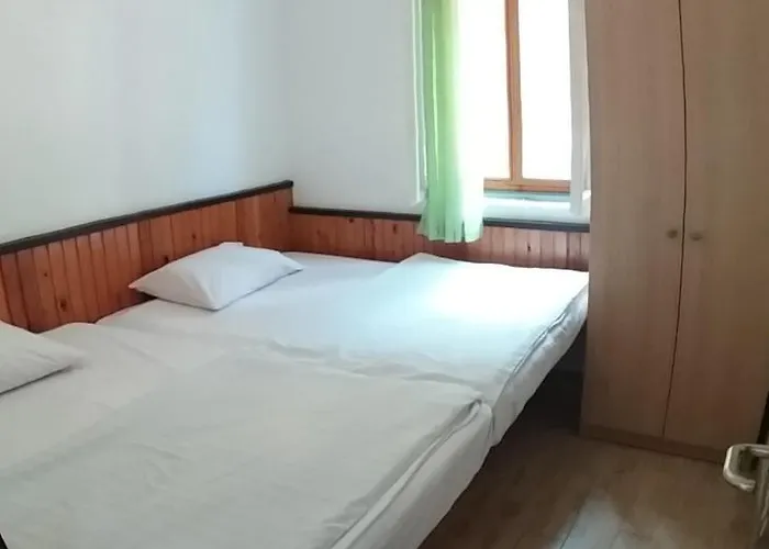 Robinzon House Kornati Island Gangaro