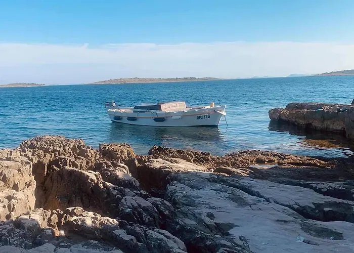 Robinzon House Kornati Semesterbostad Island Gangaro