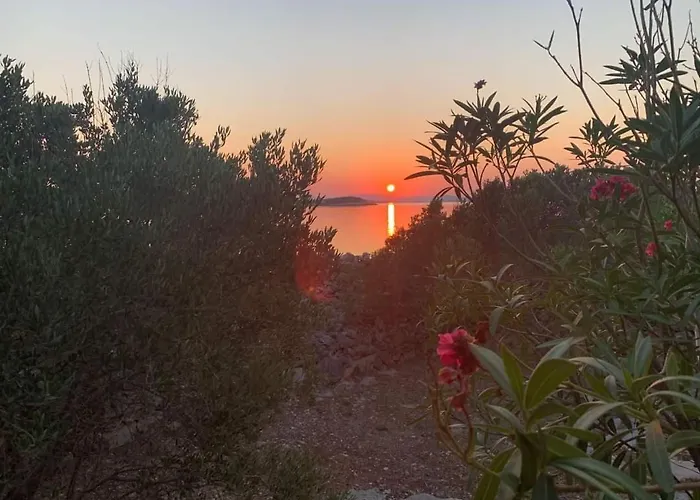 Semesterbostad Robinzon House Kornati Island Gangaro