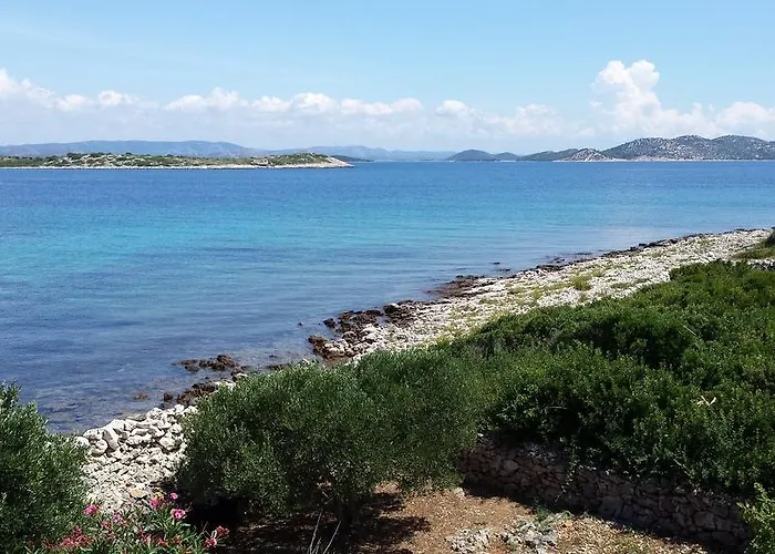 Semesterbostad Robinzon House Kornati