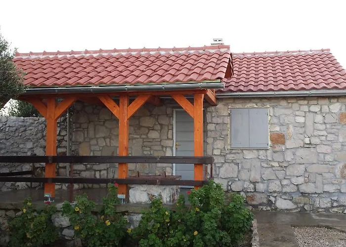 Semesterbostad Robinzon House Kornati